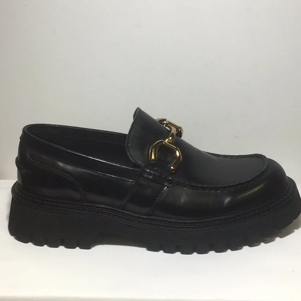 Steve Madden Black Loafers with Gold Accent - Picture 3 of 6